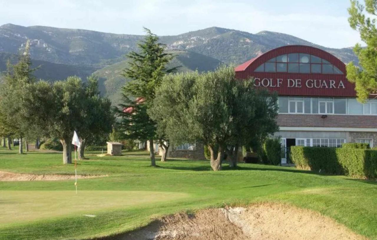 Villa Guara Golf Y Pool Comotucasa Нуэно Экстерьер фото